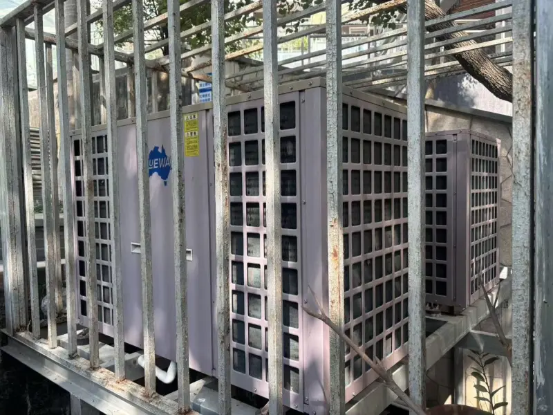 Blueway архитектуралық бассейн жобасы: 3-кезең, Юндин Цюйфэн, Футянь ауданы, Шэньчжэнь